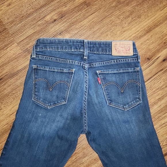 Womens levis size 25x28 - Picture 3 of 6